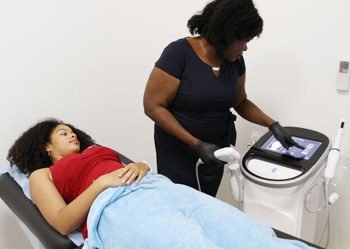 Traitement HIFU du visage à Ambérieu en Bugey par le Dr Pamela Da Costa